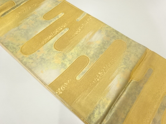 アンティーク　ヱ霞に箔散らし模様刺織出し袋帯